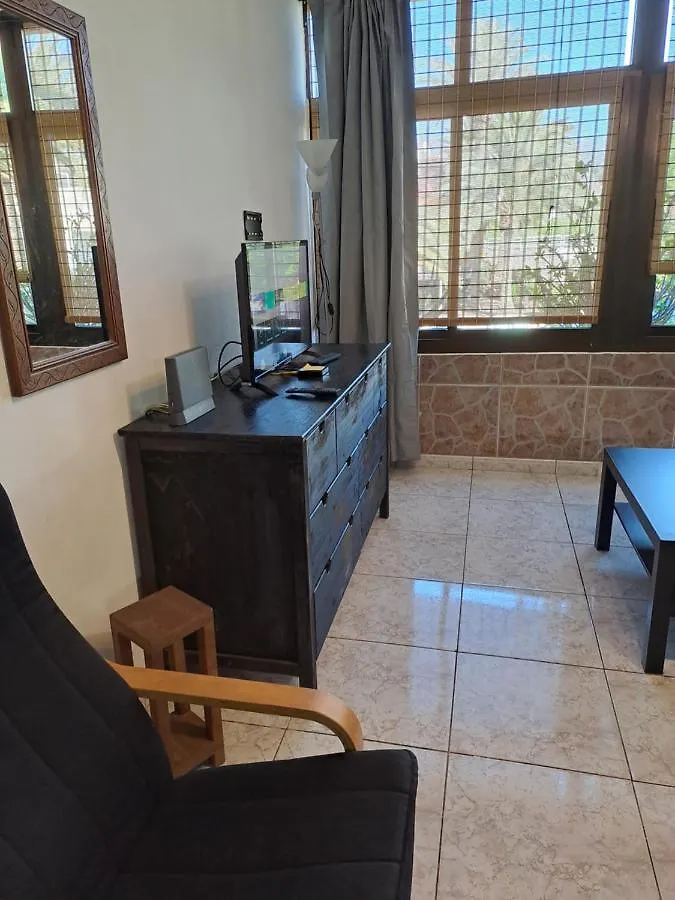 Primavera Appartement Tot 7 Personen Ideaal Voor Backpackers Arona